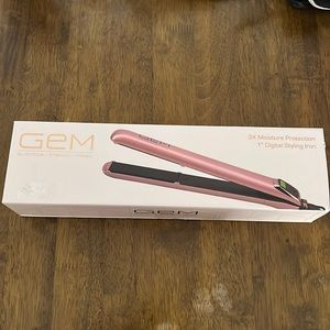 GEM Hair straightner